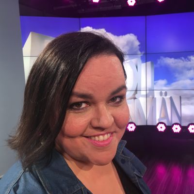Stand up -koomikko Kaisa Pylkkänen kertoo, miten puski kiukulla sisään lontoolaiseen käsikirjoituskouluun
