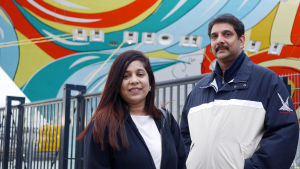 Padma och Vinil har aldrig tråkigt ombord. Padma och Vinil framför kryssningsfartyg.