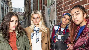 Maryam, Freja, Bim och Aju i svenska serien #Hashtag Maryam, Freja, Bim och Aju i svenska serien #hashtag