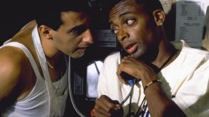 John Turturro ja Spike Lee. Do the Right Thing, 1989. Kuvassa John Turturro ja Spike Lee.