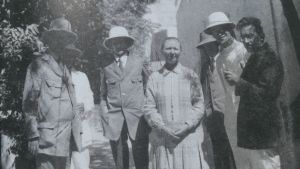 Hilma Granqvist och hennes kurskamrater, de tyska "arkeolog-teologerna", i Jerusalem hösten 1925. Hilma Granqvist och hennes kurskamrater, de tyska "arkeolog-teologerna", i Jerusalem hösten 1925.