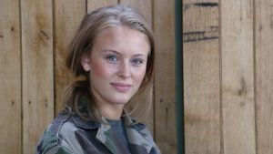 Zara Larsson Zara Larsson uppträder i säsongens sista Allsång på Skansen