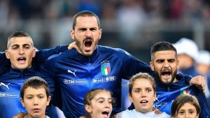 Marco Veratti och Leonardo Bonucci är med, Lorenzo Insigne fattas på grund av skada. Italien med Veratti, Bonucci och Insigne i spetsen.