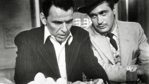 Frank Sinatra elokuvassa Kultainen käsivarsi (1955).
