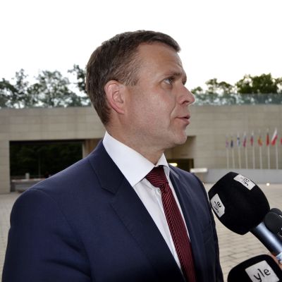 Finansminister Petteri Orpo (Saml) i Luxemburg den 15 juni 2017.