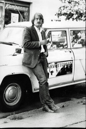 Mika Kaurismäki vuonna 1982.