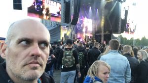 Lasse var glad över att det fanns kaffe och fick en glad överraskning mot slutet. Lasse Grönroos på Ozzy Osbournes konsert 6.6.2018.