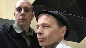Till vänster Robert Kock som står för musiken, till höger Tomas Jansson, dokumentarist. Robert Kock och Tomas Jansson.