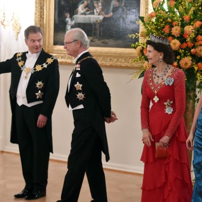 Festmiddag på presidentens slott på tisdagen.