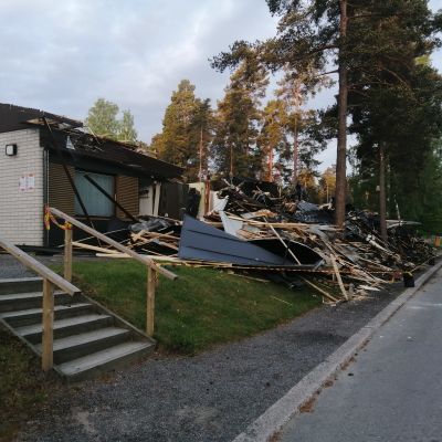 En radhuslänga brann i Ekenäs i juni 2020.