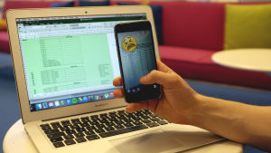 Utan tillräckliga datorkunskaper går inte kontakten med myndigheter i framtiden De "digitala infödingarna" i högskoleålderna har blivit sämre på word och excel, trots sin digitala uppväxt.