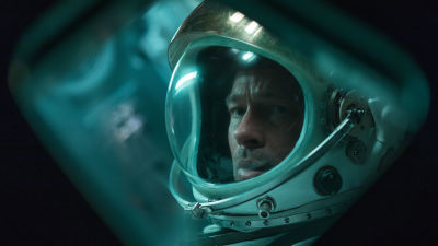 Filmrecension Ad Astra Brad Pitt Pa Jakt Efter Meningen Med