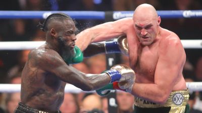 Deontay Wilder boxas med Tyson Fury.