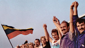 En del av människokedjan i Litauen. Människokedja i Litauen den 23 augusti 1989.