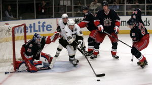 Mario Lemieux var själv en viktig rollmodell för Sidney Crosby. Andrew Gombert / EPA / All Over Press