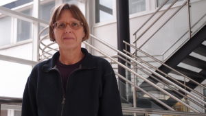 Fosforn i slammet kan läcka ut, säger Johanna Mattila, marinbiolog. Johanna Mattila är direktör för Husö biologiska station, Åbo akademi.