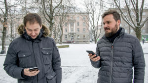 Dmitri Djakov (t.v.) och Ivan Sergejev (t.h.). Stadstjänstemannen Dmitri Djakov och stadsarkitekten Ivan Sergejev i Narva.