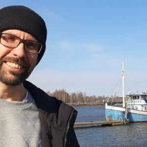 Riksdagsledamot Johan Kvarnström i Ekenäs. 