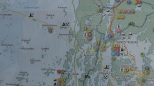 Vandringsleder, paddlingsleder, cykelrutter, sevärdheter och annat som kan intressera besökare finns utmärkta i Kimitoöns turistbroschyr. Turistkarta för Kimitoön.