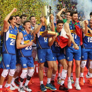 Italien firar sitt EM-guld i volleyboll.