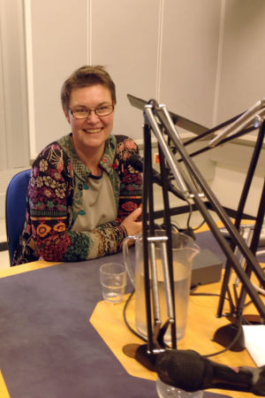 Barbro Teir. Marit af Björkesten och Barbro Teir svarar på lyssnarnas frågor i Radiohuset