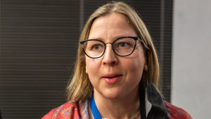 Generaldirektör Tytti Yli-Viikari hävdar att hon inte är skyldig till tjänstebrott. Tytti Yli-Viikari.