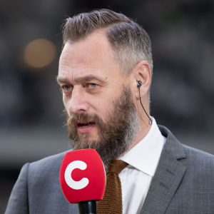Olof Lundh tror inte på spel i Hammarby. Olof Lundh i tv-sändning.
