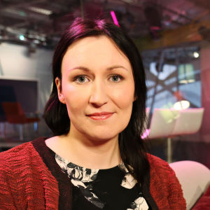 Kirjailija Tiina Raevaara