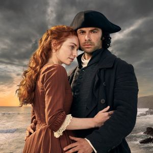 Cornwallin maisemiin sijoittuva draamasarja palaa uusin jaksoin. Pääroolissa Aidan Turner ja Eleanor Tomlinson.
