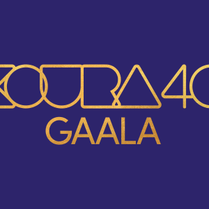 Koulutusrahasto Kouran 40-vuotisgaalan kuva, jossa sinisellä pohjalla kultainen teksti KOURA40 Gaala.