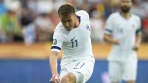 Rasmus Schüller har spelat i sex av åtta kvalmatcher. Rasmus Schüller i landslaget.