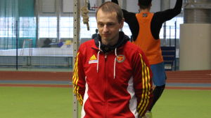 Björn "Nalle" Andersson fungerar som sin dotters tränare. Björn Andersson, Saga Anderssons tränare