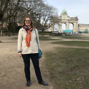 Lägre hastigheter sporrar till att promenera eller cykla, säger Ellen Townsend. Ellen Townsend