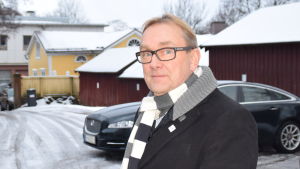 Denis Strandell är Hangös nya stadsdirektör. Hangös stadsdirektör Denis Strandell