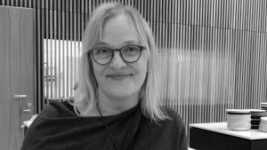 Marina Meinander är producent för Svenska Yle Drama. Marina Meinander är producent för Svenska Yle drama.
