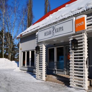 Bybutiken i Valkom, Lovisa