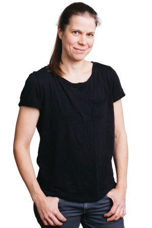 Kati Salovaara, kontrabasso