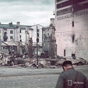 Karjalankadun ja Äyräpäänkadun risteyksessä Viipurissa 1941.