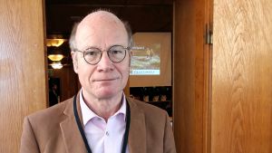 Kimmo Sasi, Samlingspartiet. Kimmo Sasi i Hangö i samband med Folktingets session 12-13.5.2017