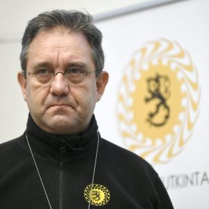 Veli-Pekka Nurmi vid Olycksutredningscentralen säger att stuguthyrare har ett stort ansvar för brandsäkerheten. Porträtt på Veli-Pekka Nurmi.