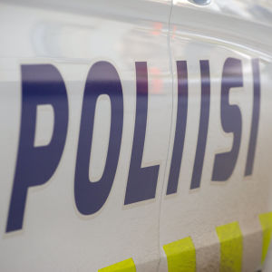 Poliisiauto Helsingissä. 3.3.2021.