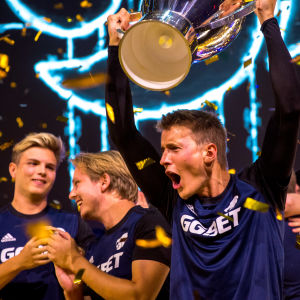 North-joukkue juhli DreamHack Masters Stockholmin voittoa.