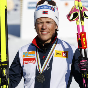 Johannes Hösflot Kläbo tyytyväisenä.
