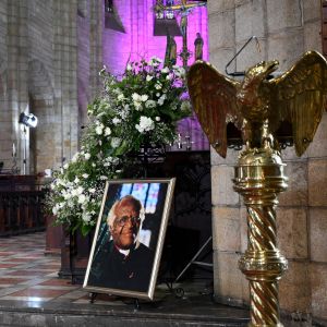 Begravningsmässan för anti-apartheidikonen Desmond Tutu hölls i katedralen S:t George i Kapstaden. 