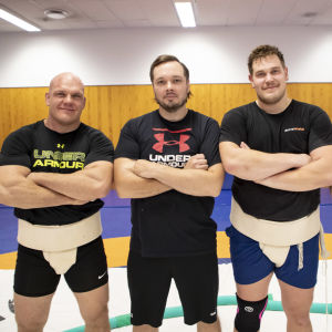 Hannu Kulmala, Oskari Riihioja, Jere Järvinen ja Markus Latvala poseeraavat kameralle.