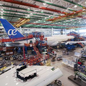 Ett Boeing 787-flygplan byggs i Boeings fabrik i North Charleston, South Carolina.