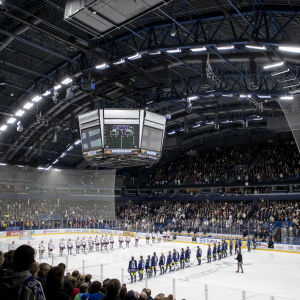 Bild på arenan inför en match mellan Kiekko-Espoo och Ketterä.