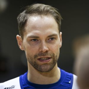Petteri Koponen Suomen koripallomaajoukkueen treeneissä 23.11.2021.