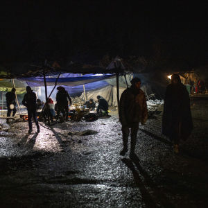 Öinen pakolaisleiri Vucikissa, Bosniassa