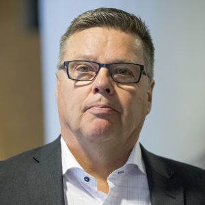 Entinen huumepoliisin päällikkö Jari Aarnio Jari Aarnio Helsingin käräjäoikeudessa 02.10.2018